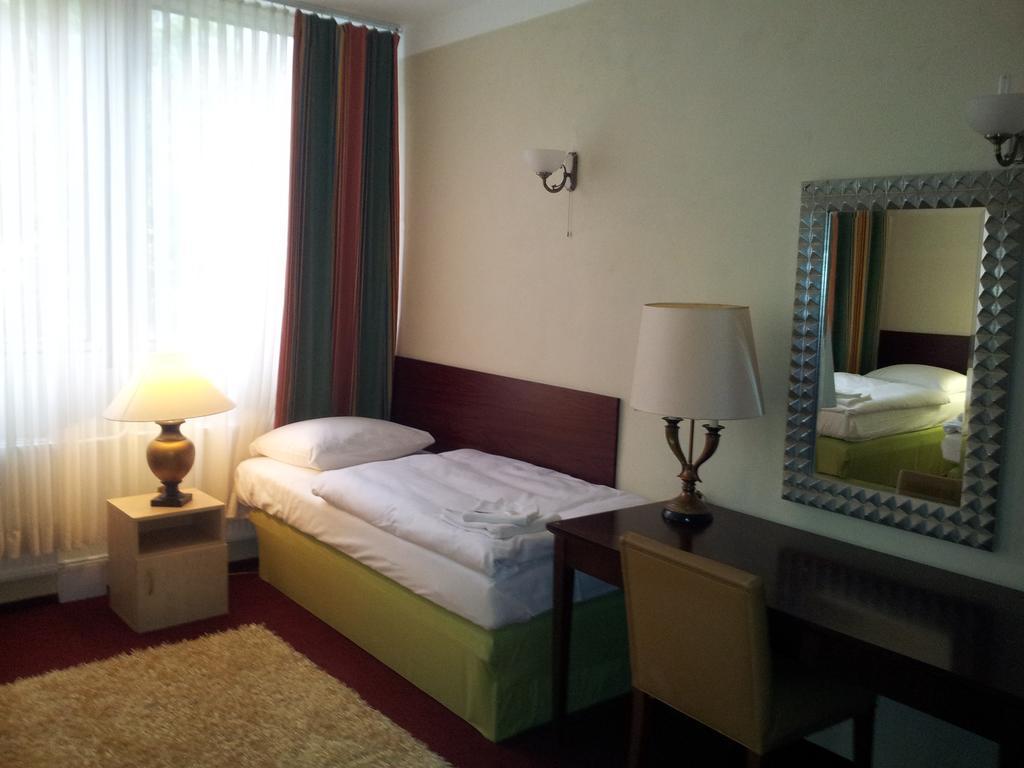 Hotel & Hostel Florian Πράγα Δωμάτιο φωτογραφία